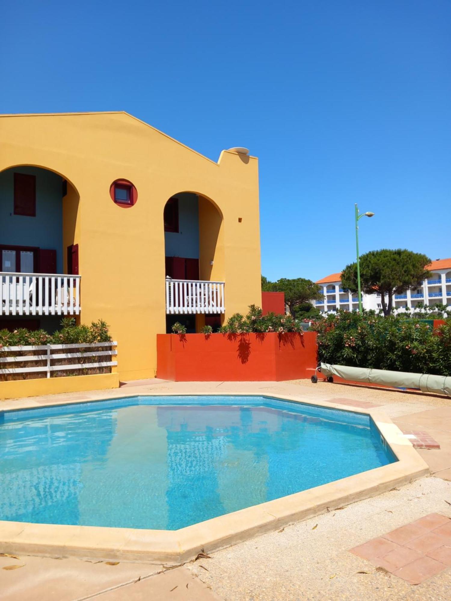 Appartement En Residence Avec Piscine Proche Mer Le Barcarès المظهر الخارجي الصورة